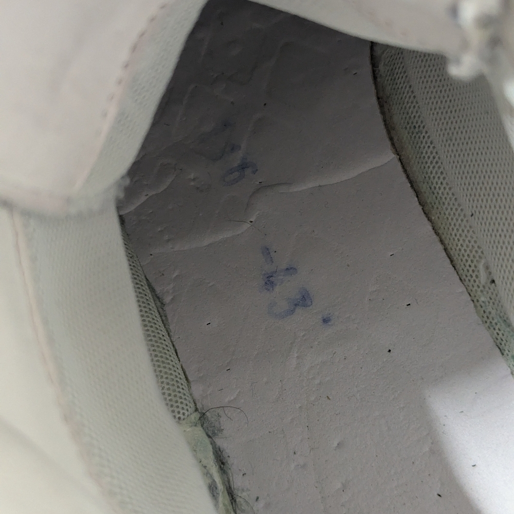 Salvatore Ferragamo Gancini white leather high top‎ sneakers with black suede - Picture 7 of 10